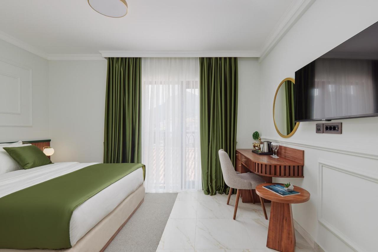 Hotel Diplomat By Aycon Budva Ngoại thất bức ảnh