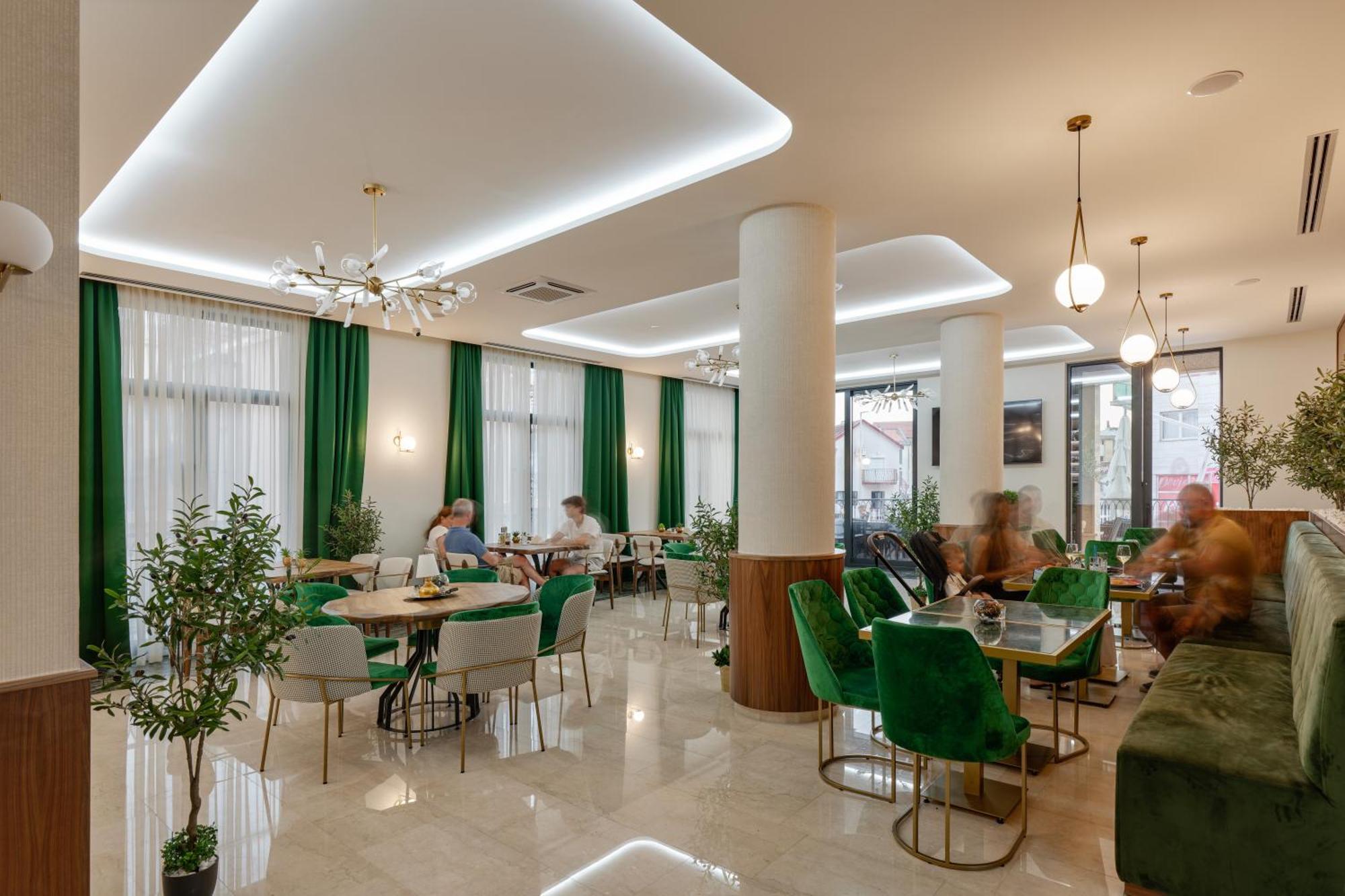 Hotel Diplomat By Aycon Budva Ngoại thất bức ảnh