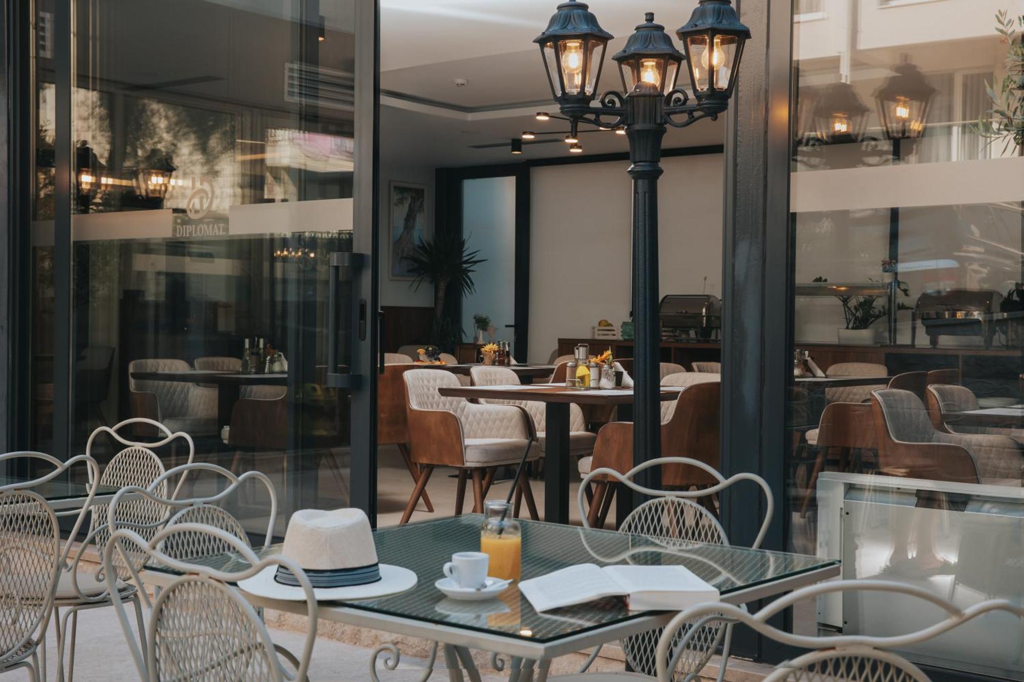 Hotel Diplomat By Aycon Budva Ngoại thất bức ảnh